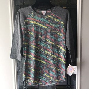 LuLaRoe Randy shirt quarter sleeved size small